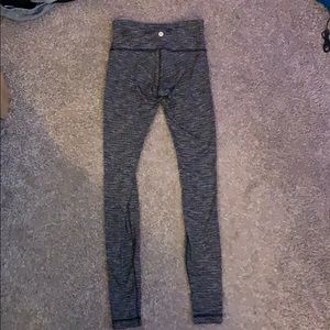 Lululemon Wunder Under Pant size 4
